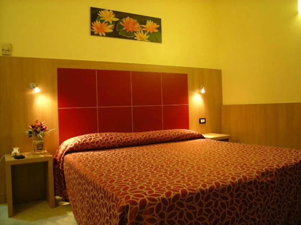 Hotel San Carlo Mestre 3*,  Italy