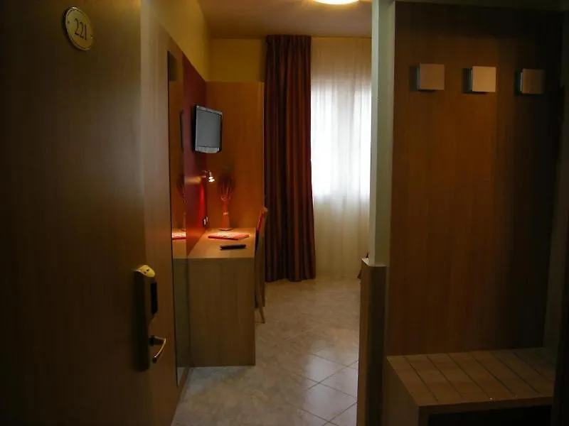 Hotel San Carlo Mestre