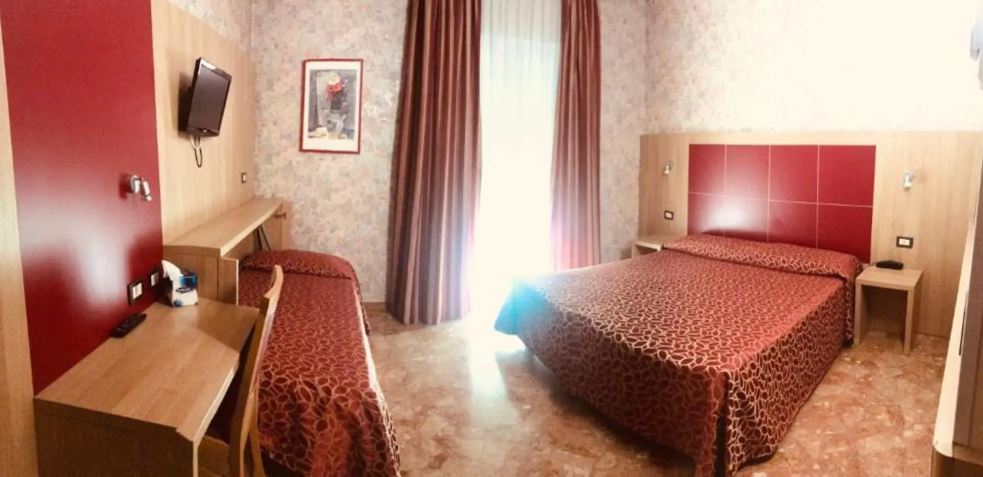Hotel San Carlo Mestre 3*,  Italy